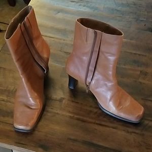 Tan Madeline boots